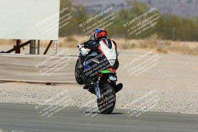 media/Mar-13-2022-SoCal Trackdays (Sun) [[112cf61d7e]]/Turn 4 (145pm)/